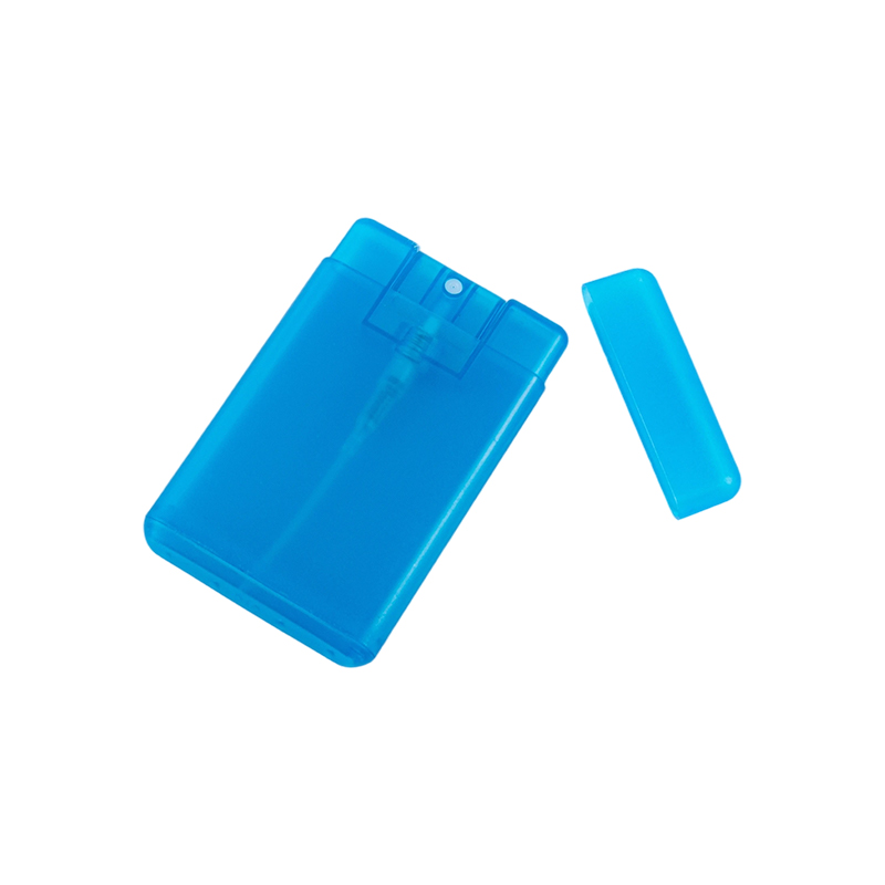 Card-style na spray bottle na may takip ng alikabok